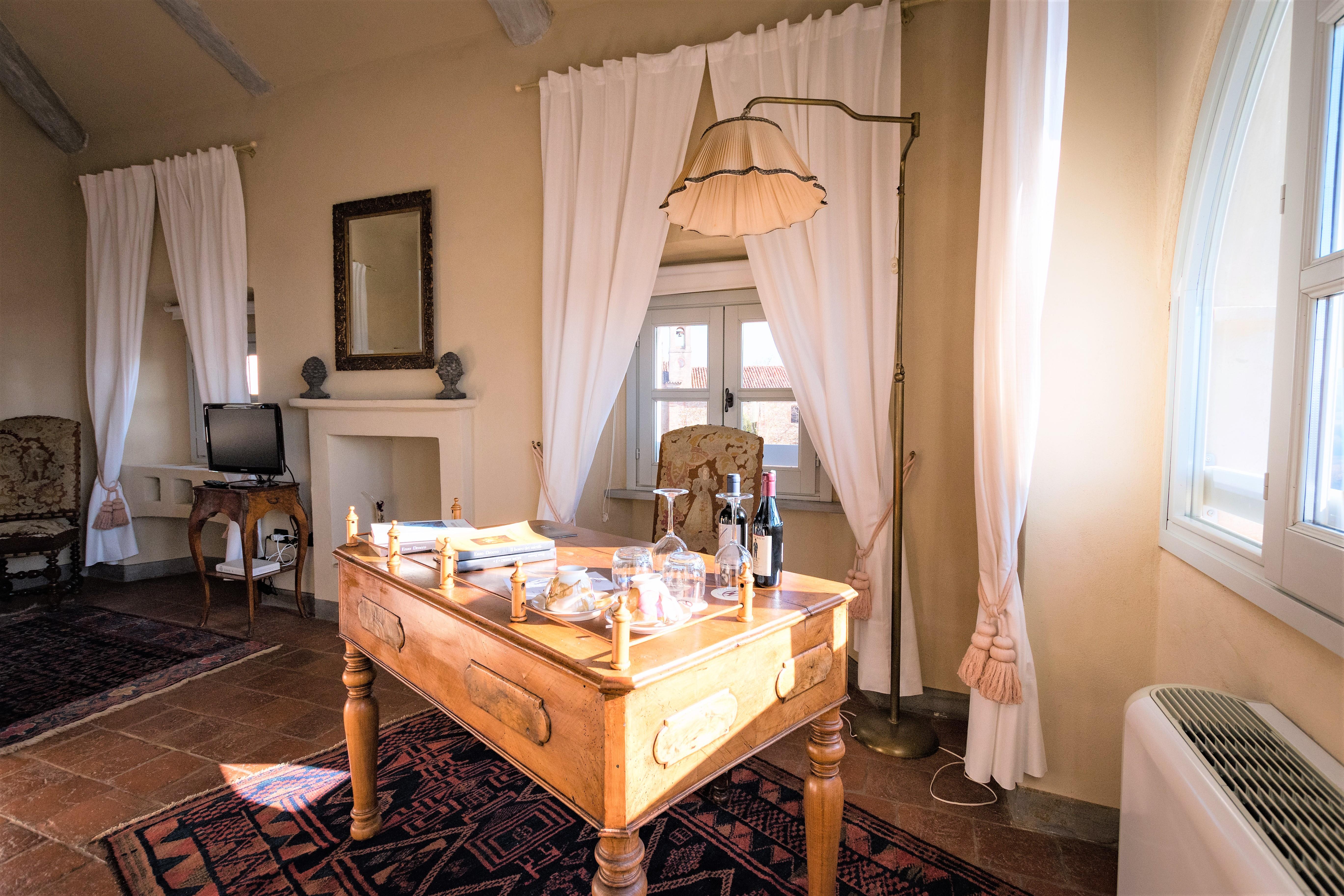 Antico Borgo Hotel Cuneo Luaran gambar