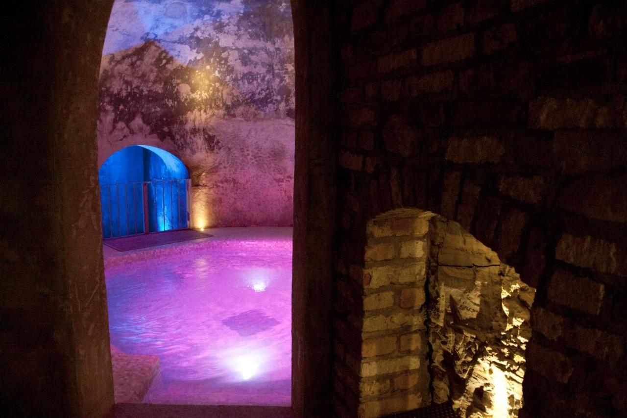 Antico Borgo Hotel Cuneo Luaran gambar